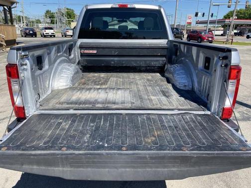 Silver 2017 Ford F-250 Super Duty