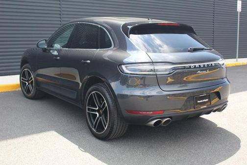 2021 Porsche Macan Base