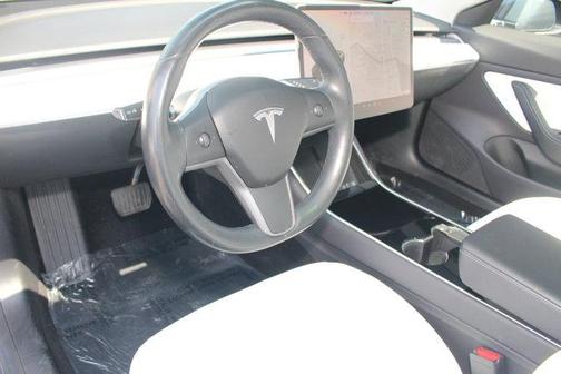 2019 Tesla Model 3 Performance