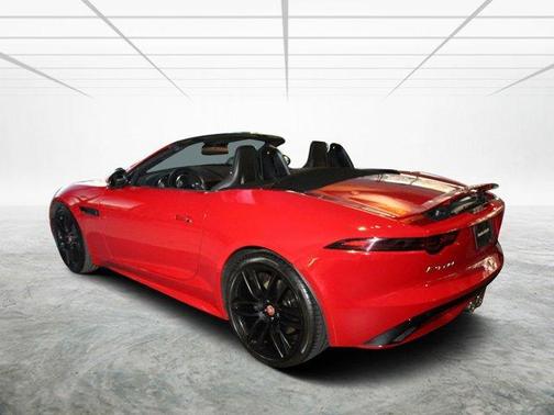 Photo 5 of 34 of 2018 Jaguar F-TYPE R-Dynamic