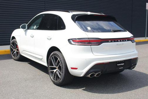 2025 Porsche Macan S