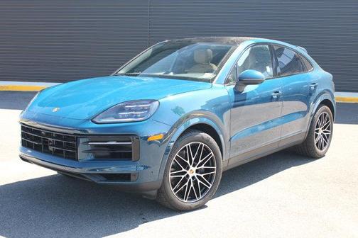 2025 Porsche Cayenne Coupe AWD