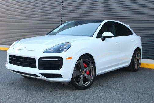2021 Porsche Cayenne GTS