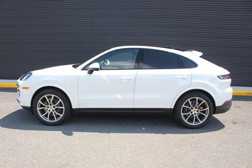 2025 Porsche Cayenne Coupe AWD