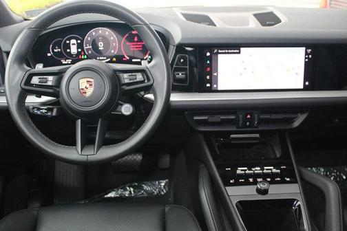 2024 Porsche Cayenne AWD