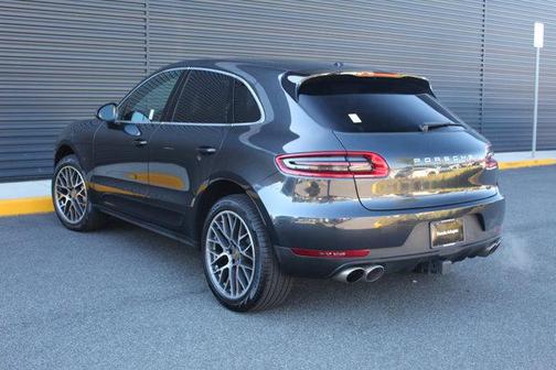 2018 Porsche Macan S