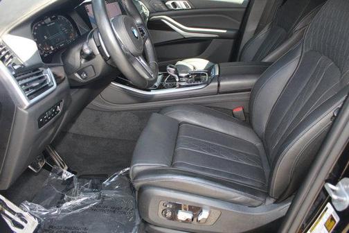 2020 BMW X5 M50i