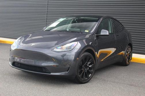 2025 Tesla Model Y Long Range Dual Motor All-Wheel Drive