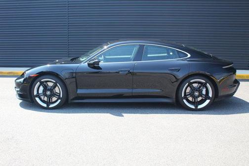 2022 Porsche Taycan 4S