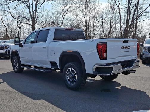 2025 GMC Sierra 3500 SLE