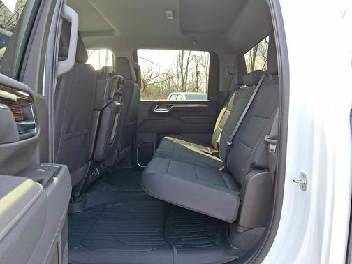 2025 GMC Sierra 3500 SLE