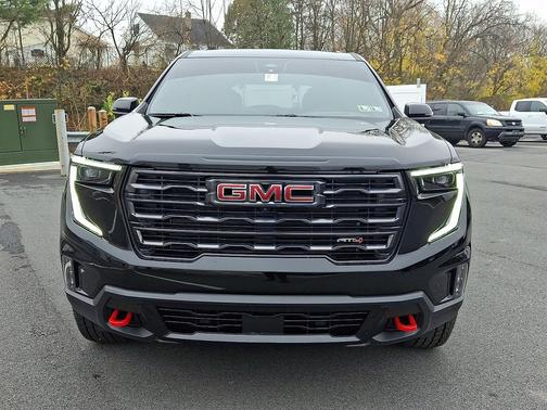 2025 GMC Acadia AWD AT4