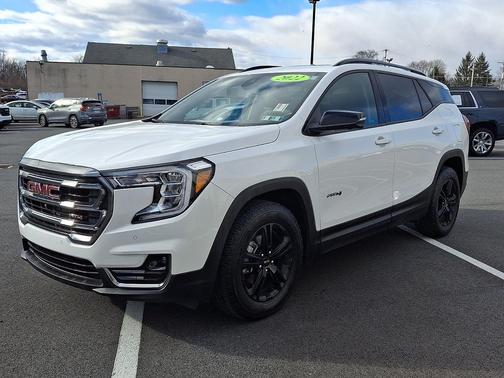2022 GMC Terrain AWD AT4