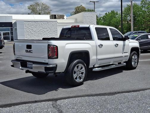 White Frost 2018 GMC Sierra 1500 SLT