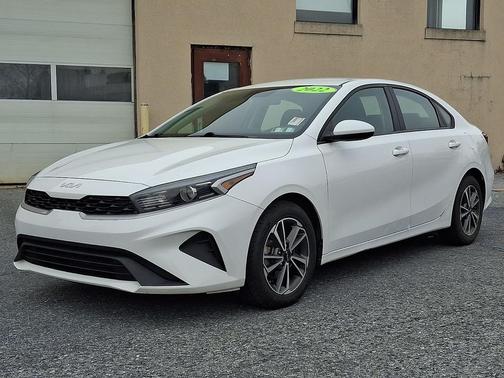 2022 Kia Forte LXS