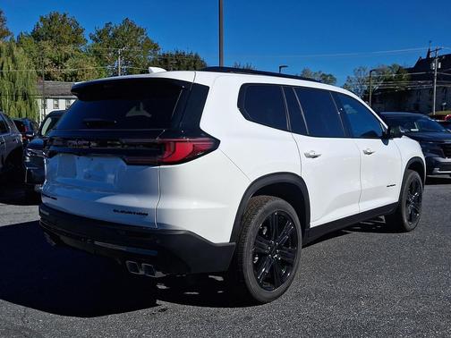 2026 GMC Acadia AWD Elevation