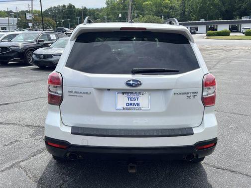 Satin White Pearl 2015 Subaru Forester 2.0XT Touring