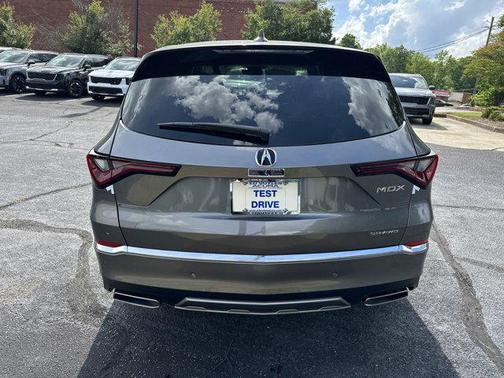 2025 Acura MDX w/Technology Package