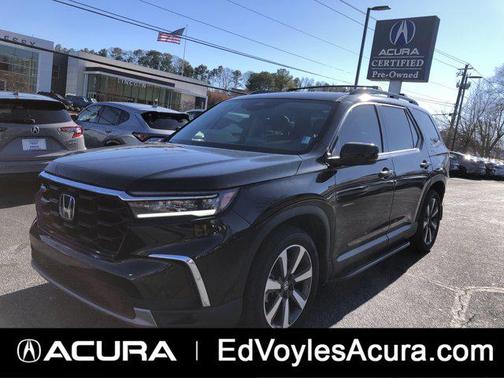 2025 Honda Pilot Touring 8-Passenger