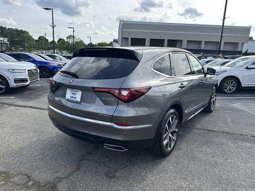 Liquid Carbon Metallic 2023 Acura MDX w/Technology Package