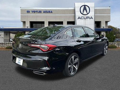 Black Pearl 2025 Acura TLX Technology