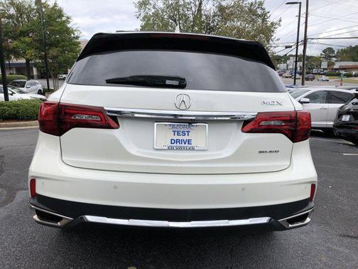 2017 Acura MDX w/Advance Pkg