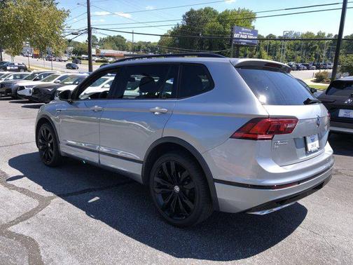 2021 Volkswagen Tiguan 2.0T SE R-Line Black 4MOTION