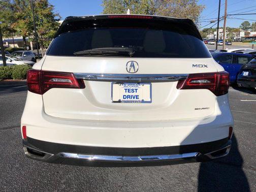 2017 Acura MDX 