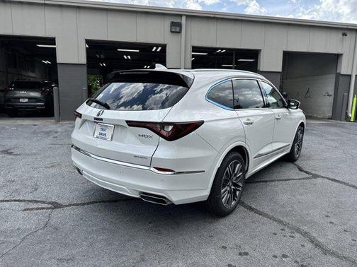 2025 Acura MDX w/Advance Package