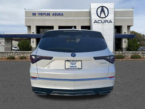2025 Acura MDX w/Technology Package