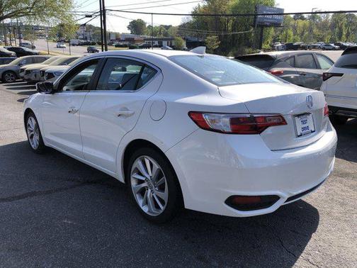 Bellanova White Pearl 2016 Acura ILX 2.4L w/AcuraWatch Plus Pkg