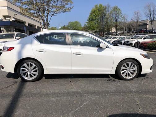 Bellanova White Pearl 2016 Acura ILX 2.4L w/AcuraWatch Plus Pkg