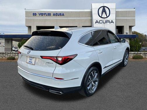 2023 Acura MDX w/Technology Package