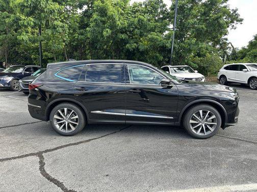 2025 Acura MDX w/Technology Package