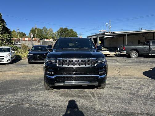 2023 Jeep Grand Wagoneer Series II