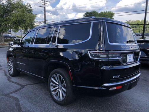 2023 Jeep Grand Wagoneer Series II