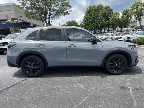 Urban Gray Pearl 2024 Honda HR-V Sport