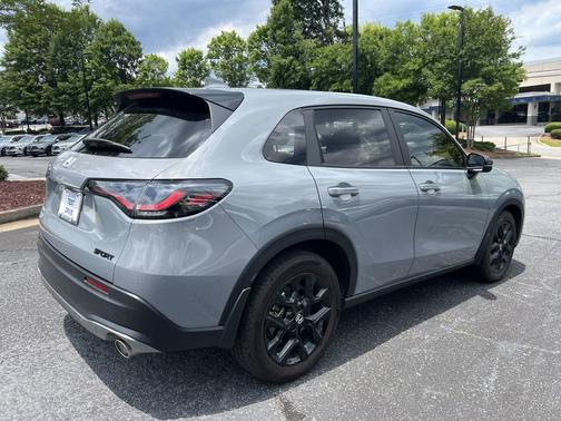 Urban Gray Pearl 2024 Honda HR-V Sport