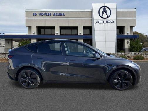 2025 Tesla Model Y Long Range