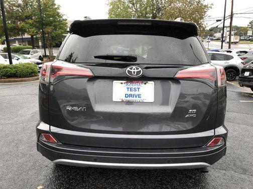 2016 Toyota RAV4 SE