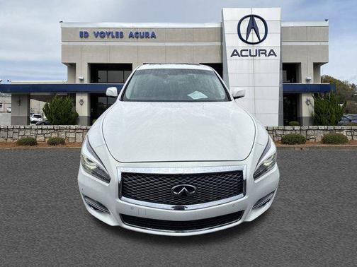 2015 INFINITI Q70 3.7