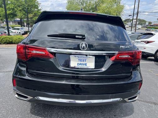 Crystal Black Pearl 2017 Acura MDX w/Technology Pkg
