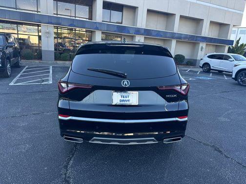 2025 Acura MDX w/Technology Package