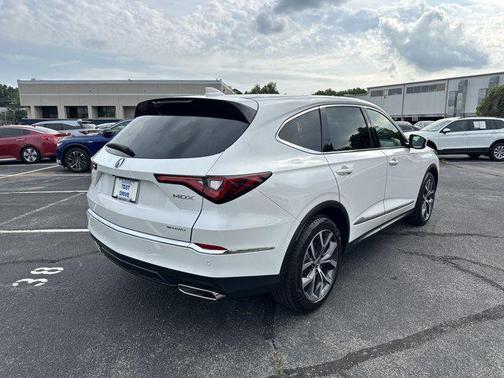 2024 Acura MDX w/Technology Package