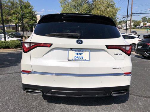 2023 Acura MDX w/Technology Package
