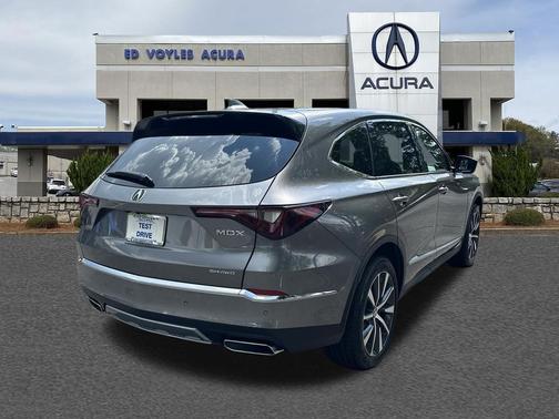 Liquid Carbon Metallic 2026 Acura MDX w/Technology Package