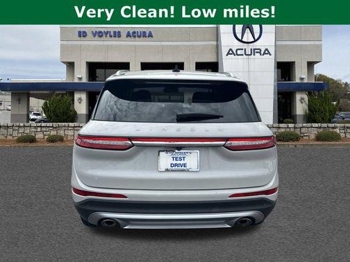 2022 Lincoln Corsair Standard