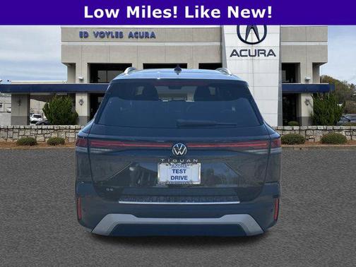 2025 Volkswagen Tiguan 2.0T SE