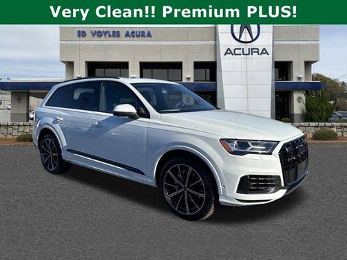 2021 Audi Q7 55 Premium Plus