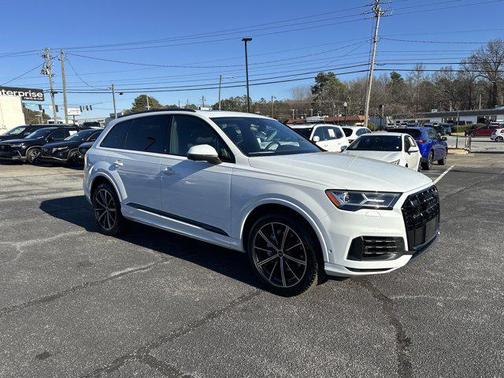 2021 Audi Q7 55 Premium Plus
